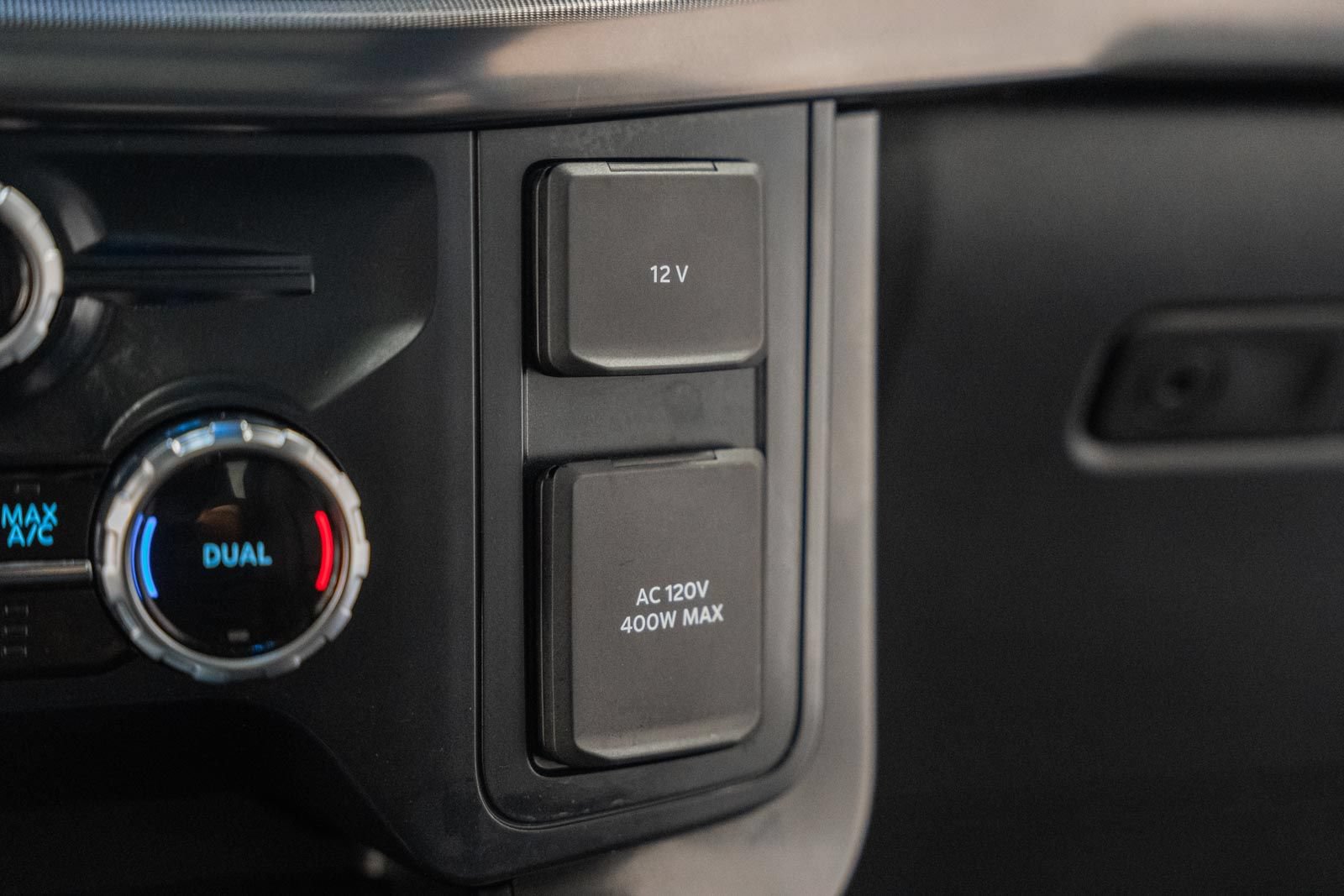Certified 2025 Ford F150 Lariat AWD/4WD image 29