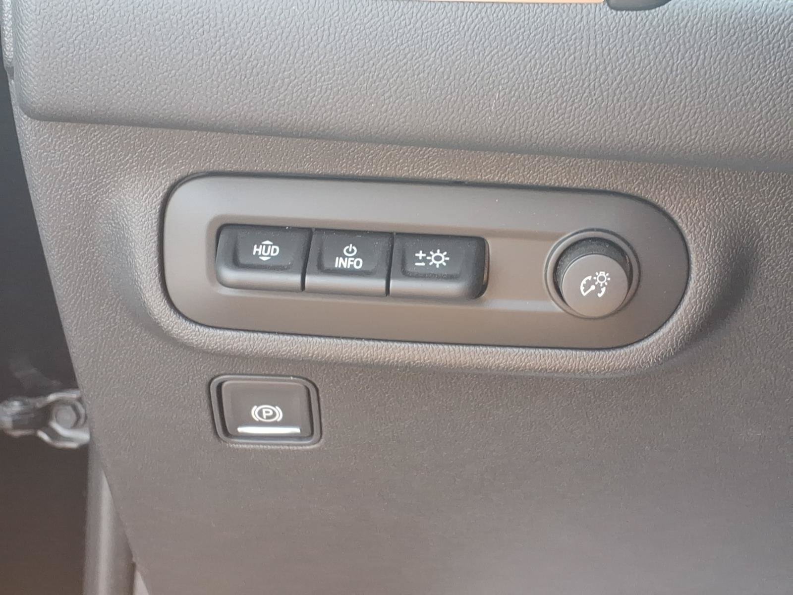 Used 2022 GMC Terrain Denali AWD/4WD image 17