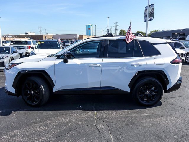 Used 2026 Toyota RAV4 SE w/ Weather Package FWD image 6