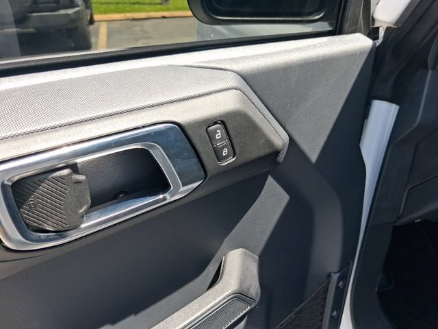 Certified 2025 Ford Bronco 4-Door AWD/4WD image 14