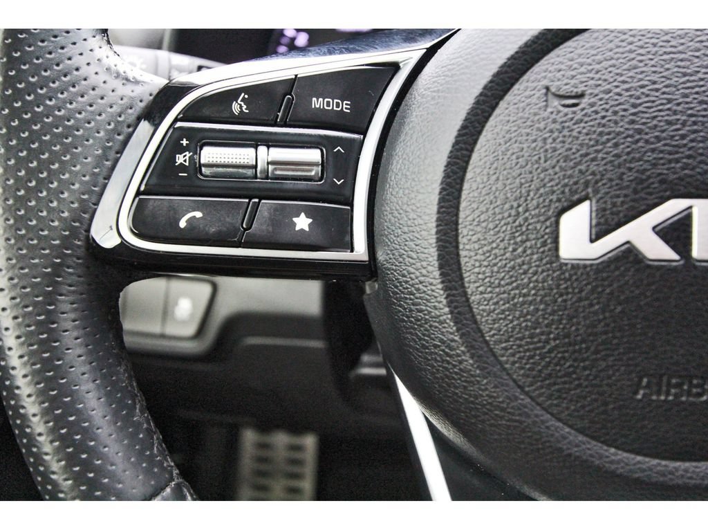 Used 2024 Kia Forte GT-Line w/ GT-Line Premium Package FWD image 18