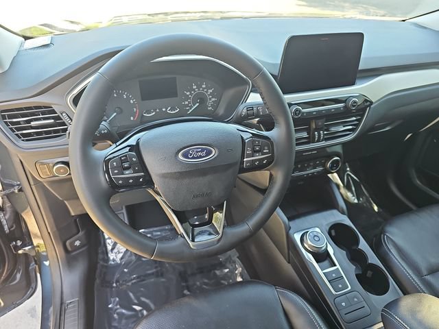 Certified 2022 Ford Escape SEL FWD image 16