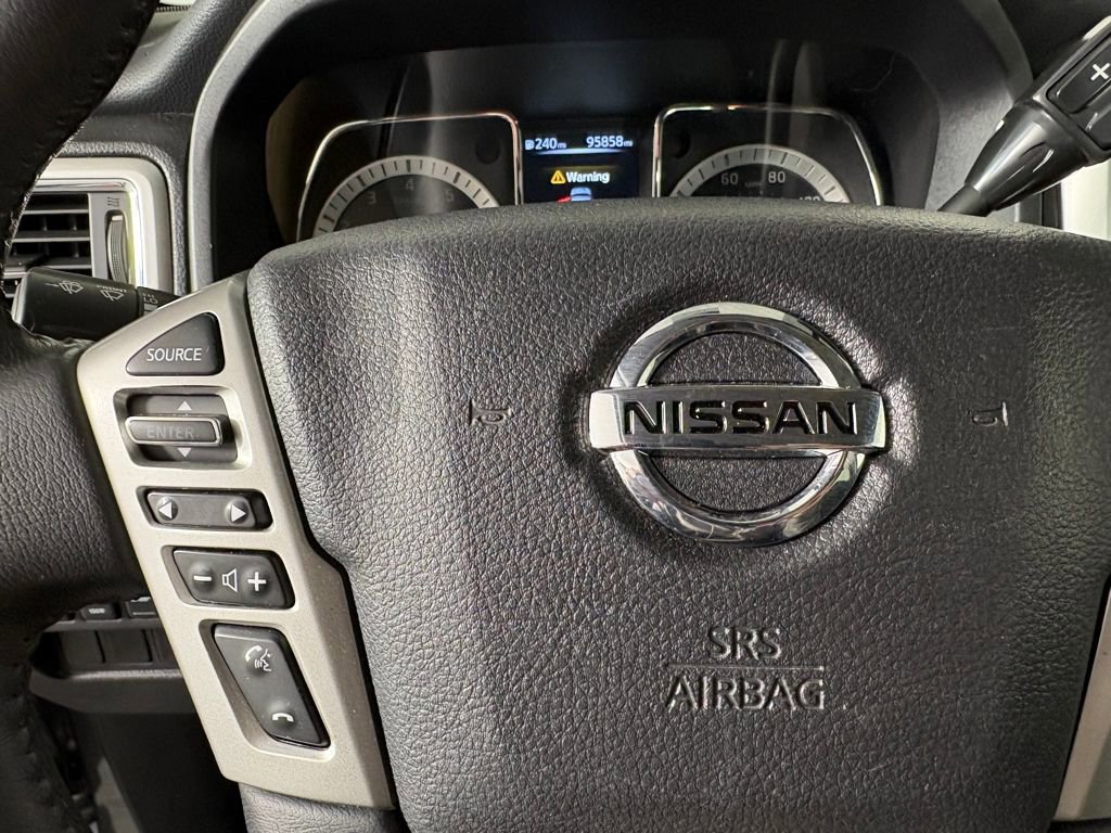 Used 2017 Nissan Titan SV image 25