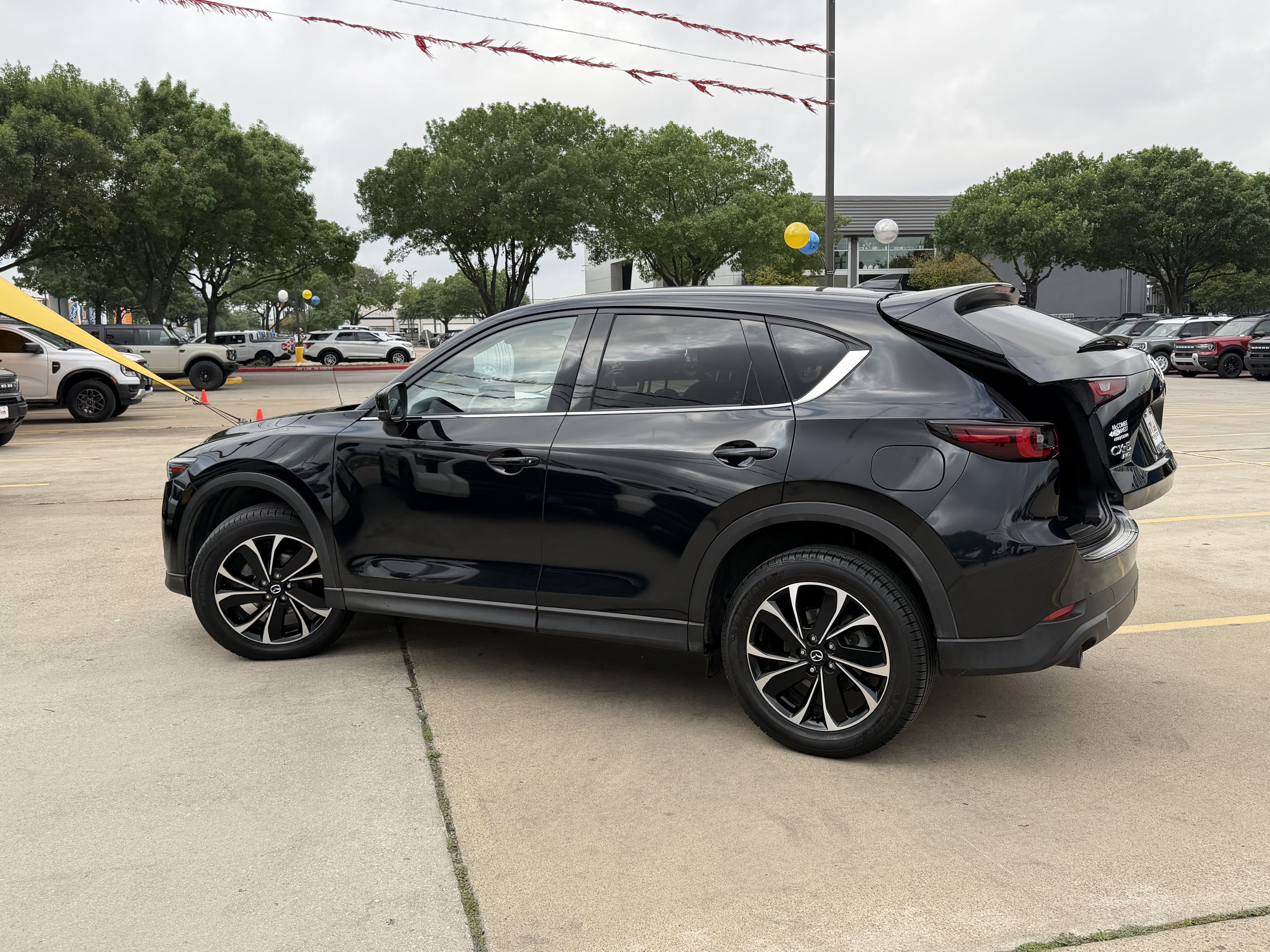Used 2023 MAZDA CX-5 AWD 2.5 S w/ Premium Plus Pkg image 6