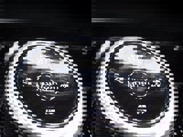 Used 2026 Chevrolet Colorado ZR2 w/ Technology Package image 38