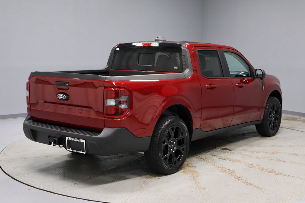 Certified 2025 Ford Maverick Lariat w/ Black Appearance Package AWD/4WD image 13