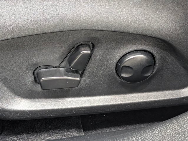 Used 2025 Jeep Compass Limited AWD/4WD image 13