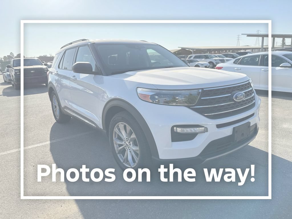Certified 2020 Ford Explorer XLT w/ Equipment Group 202A RWD image 1