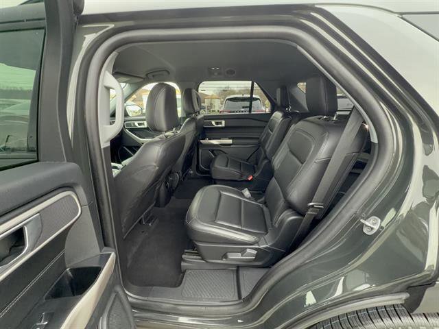 Certified 2023 Ford Explorer XLT w/ Equipment Group 202A AWD/4WD image 22