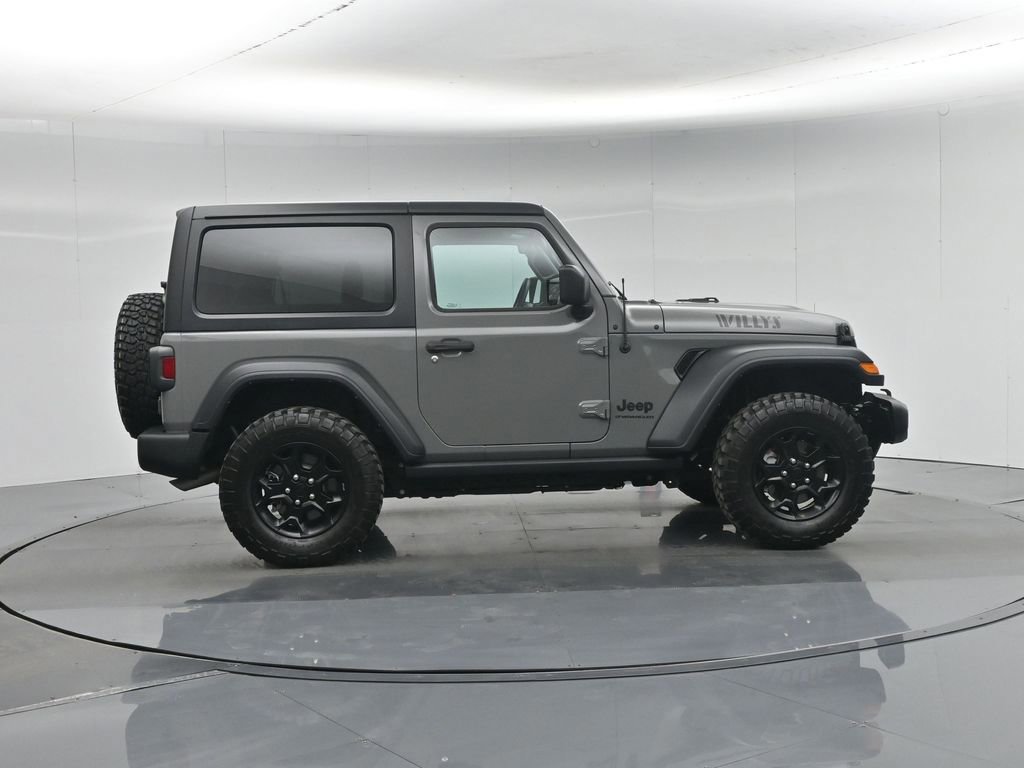 Used 2023 Jeep Wrangler Willys image 10
