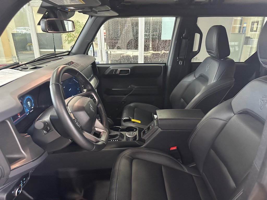 Certified 2025 Ford Bronco Badlands image 16