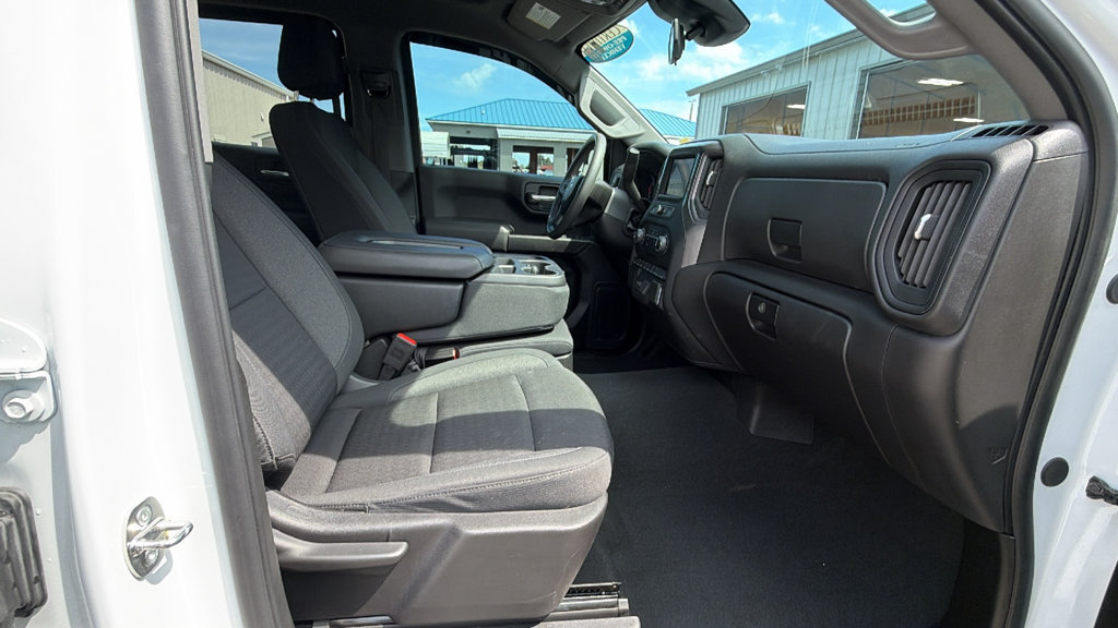 Used 2024 Chevrolet Silverado 1500 Custom RWD image 25