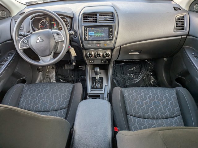 Used 2025 Mitsubishi Outlander Sport ES AWD/4WD image 21