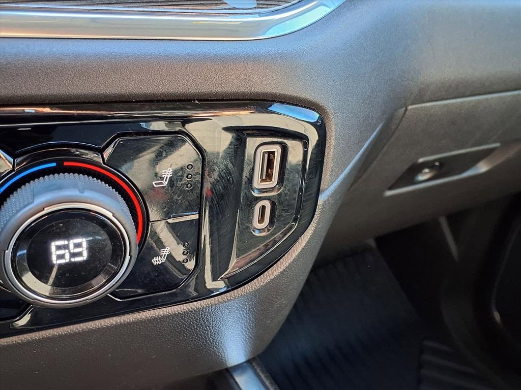 Used 2023 Chevrolet Silverado 1500 LT Trail Boss image 13