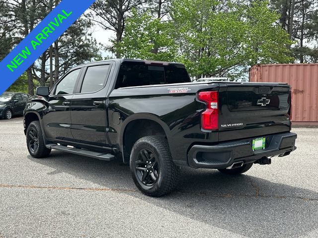 Used 2021 Chevrolet Silverado 1500 LT Trail Boss w/ Convenience Package II image 3