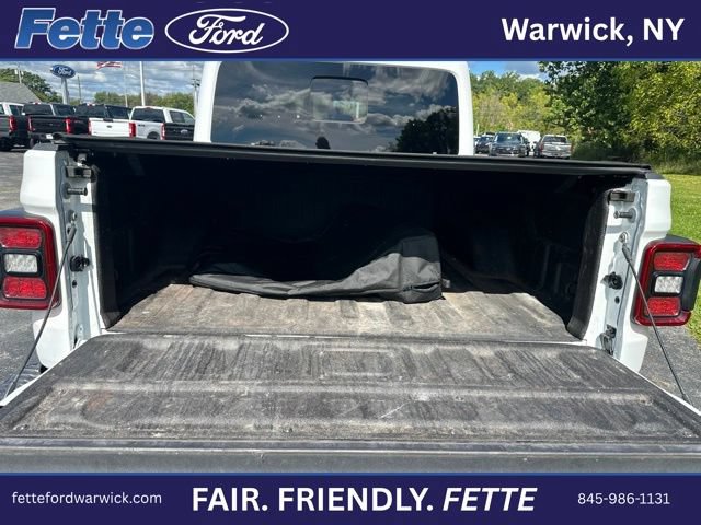 Used 2021 Jeep Gladiator Rubicon AWD/4WD image 11