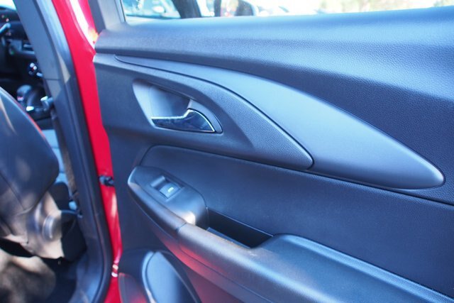 Used 2026 Chevrolet TrailBlazer RS FWD image 14