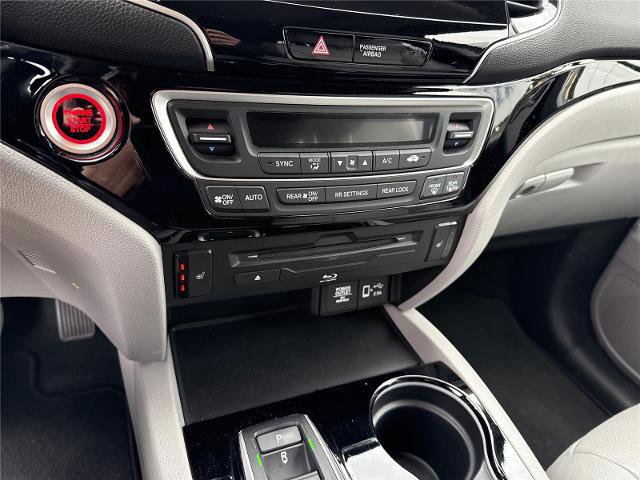 Used 2022 Honda Pilot Touring image 16