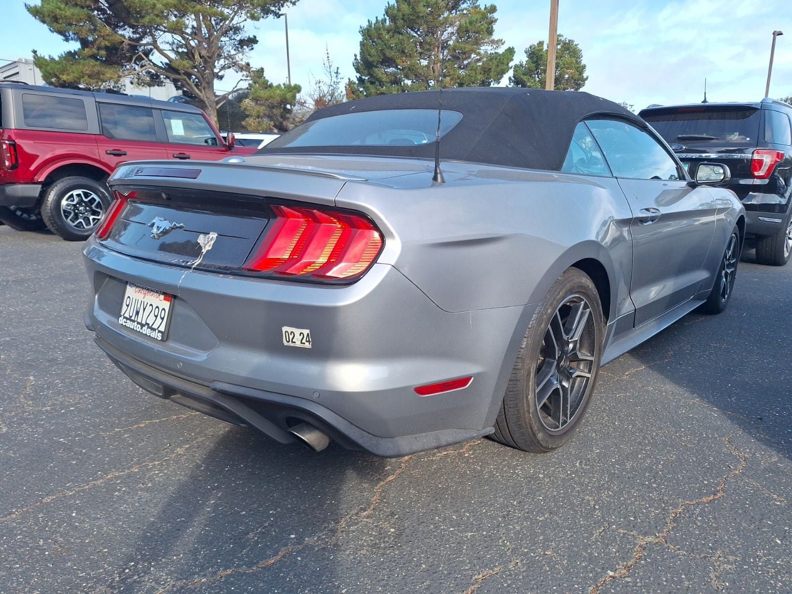 Certified 2020 Ford Mustang Premium RWD image 9