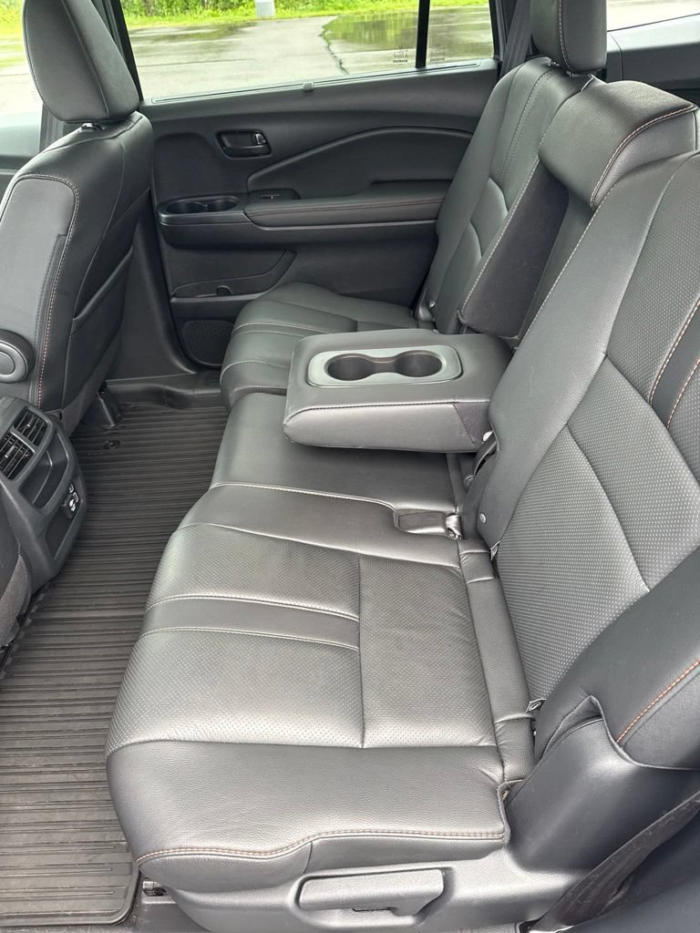 Used 2022 Honda Passport TrailSport image 12