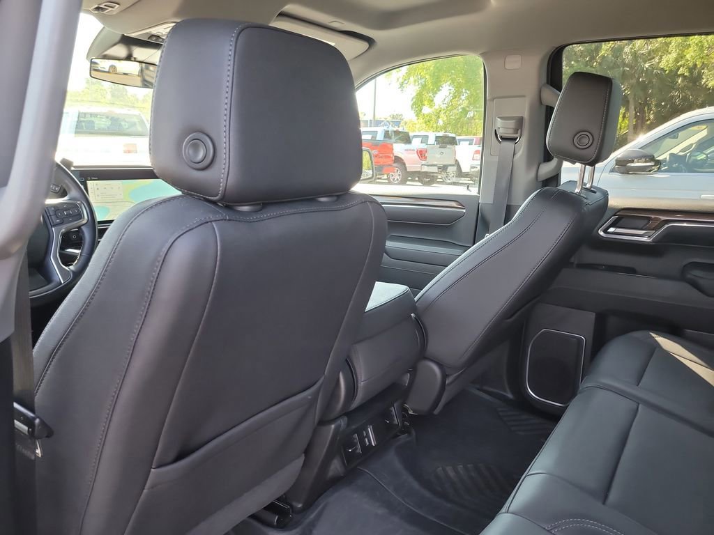 Used 2024 Chevrolet Silverado 1500 LT image 11