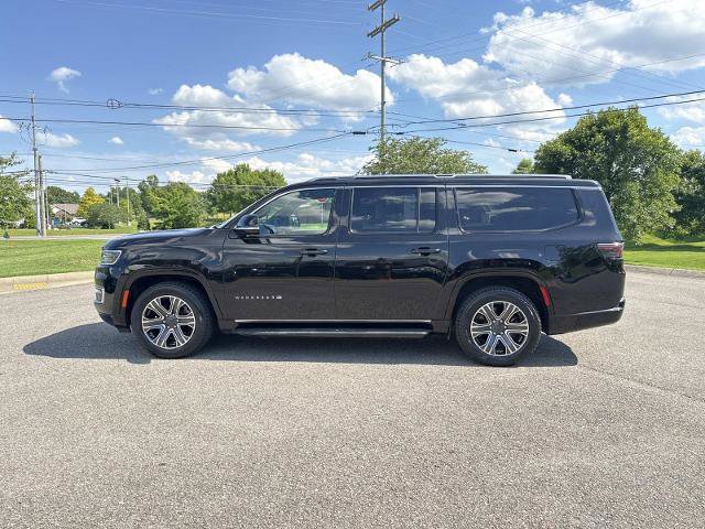 Used 2023 Jeep Wagoneer L Series II AWD/4WD image 8