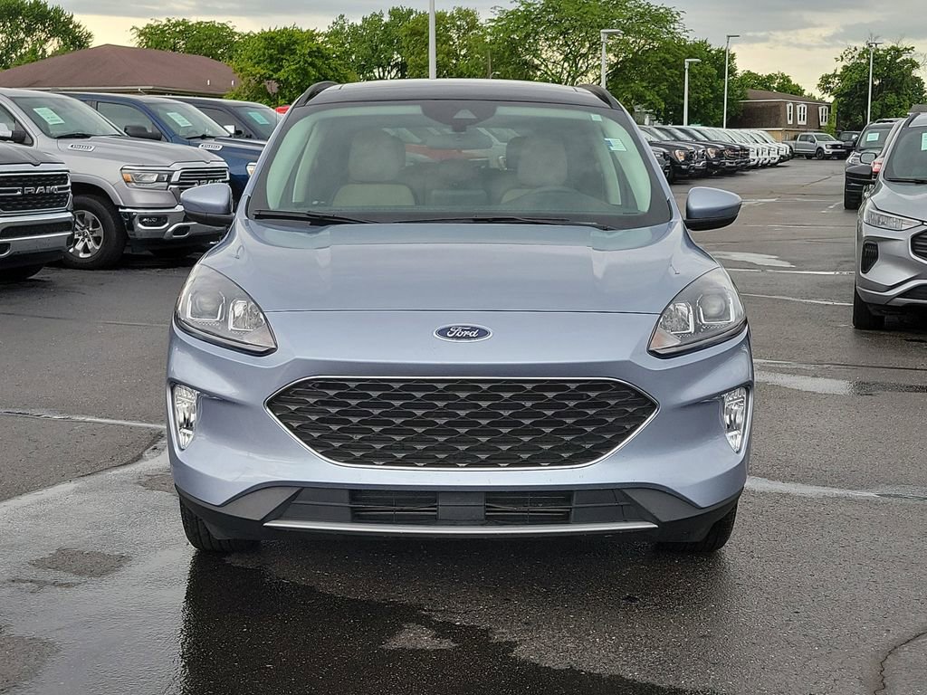 Certified 2022 Ford Escape SEL FWD image 2