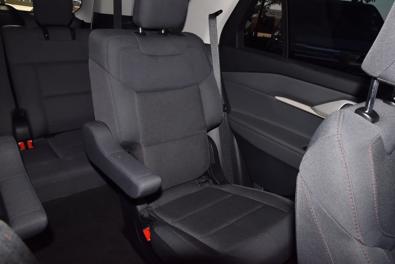 Certified 2026 Ford Explorer Active RWD image 22