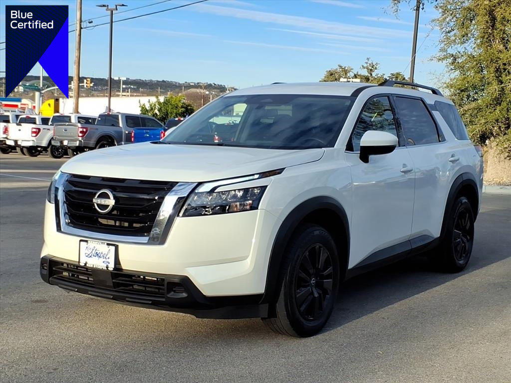 Used 2025 Nissan Pathfinder SV