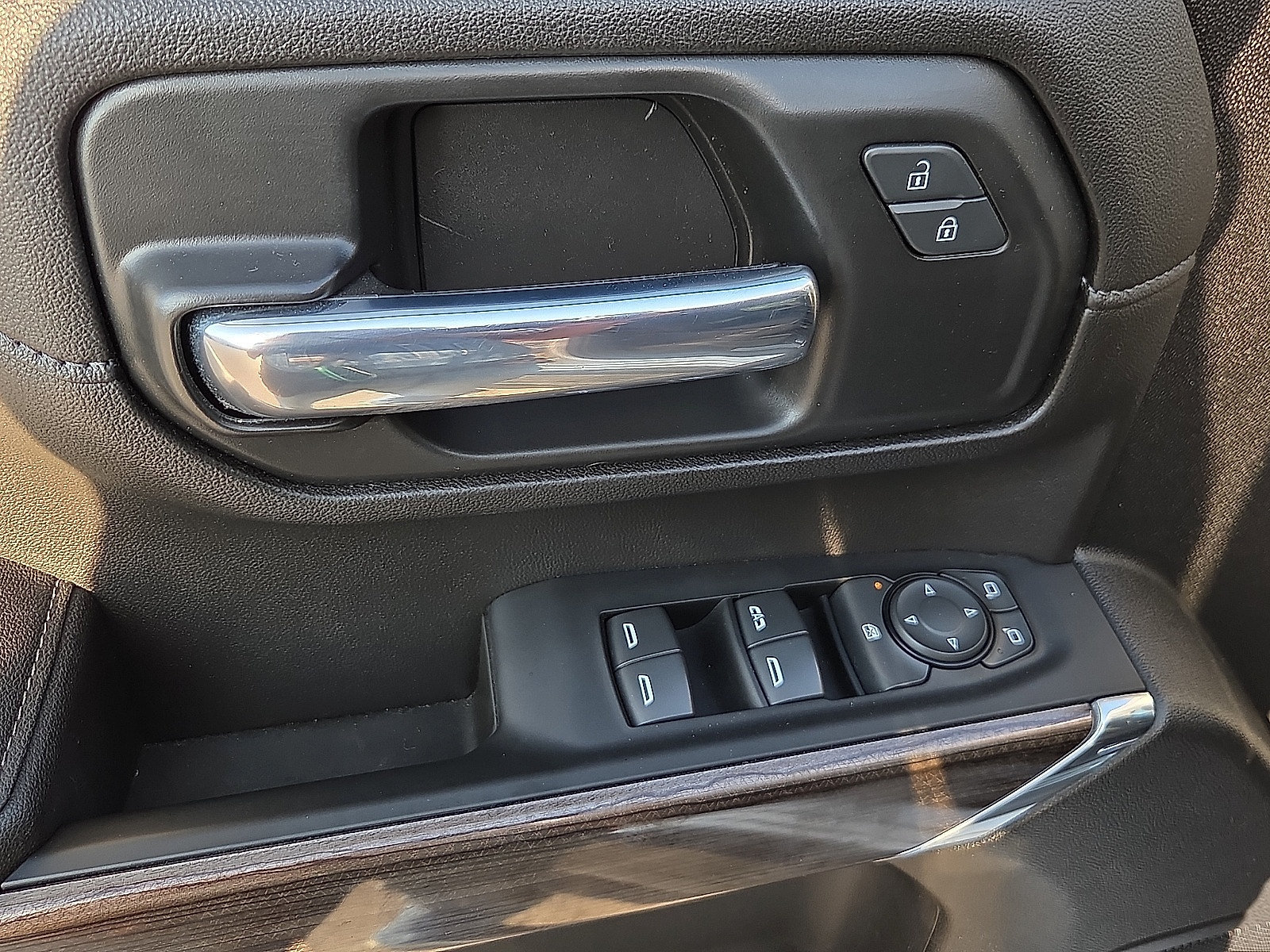Used 2023 Chevrolet Silverado 3500 LT w/ All Star Edition AWD/4WD image 13
