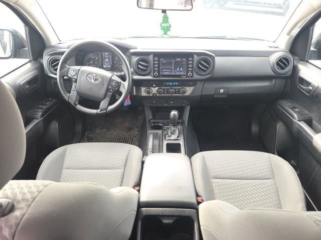 Used 2022 Toyota Tacoma SR image 15