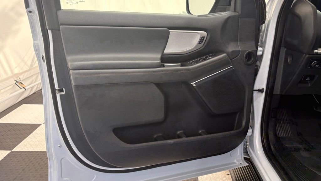 Certified 2025 Ford Expedition Max Active AWD/4WD image 19