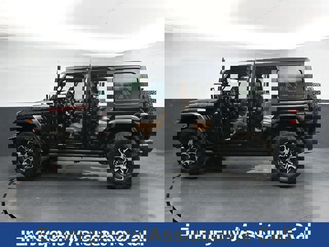 Used 2021 Jeep Wrangler Unlimited Rubicon w/ Dual Top Group AWD/4WD image 38