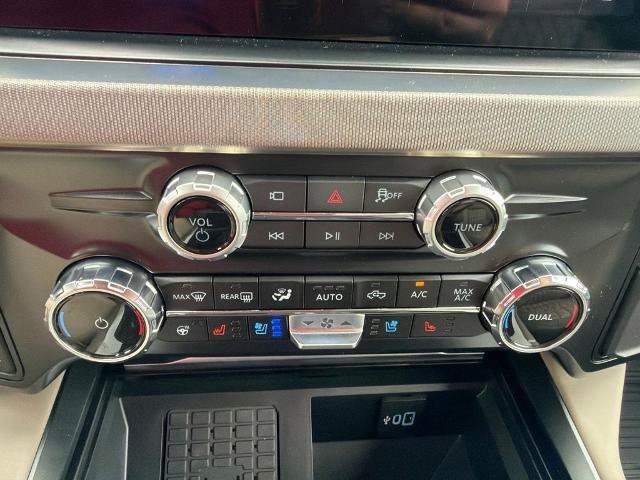 Certified 2026 Ford F450 Platinum w/ Platinum Plus Package AWD/4WD image 22
