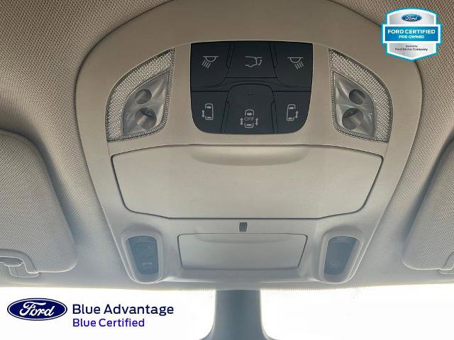 Used 2024 Chrysler Pacifica Limited FWD image 16