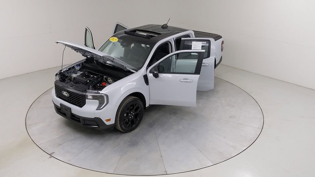 Certified 2025 Ford Maverick Lariat w/ Black Appearance Package AWD/4WD image 58