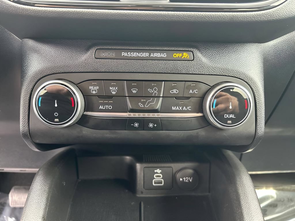 Certified 2025 Ford Escape ST-Line FWD image 16