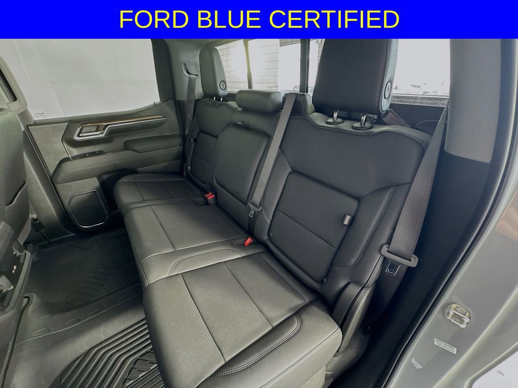 Used 2024 Chevrolet Silverado 1500 LT Trail Boss w/ Convenience Package II AWD/4WD image 29