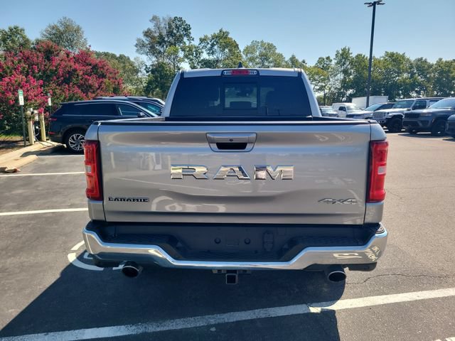 Used 2025 RAM 1500 Laramie AWD/4WD image 6