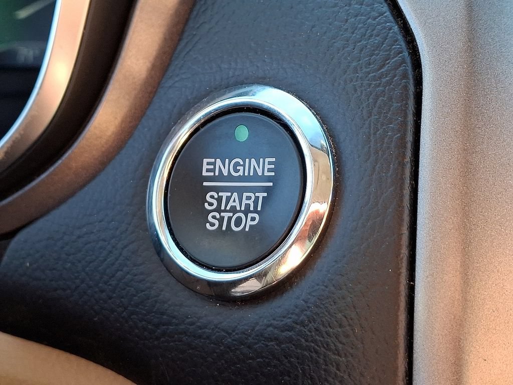 Certified 2019 Ford Fusion SE FWD image 24