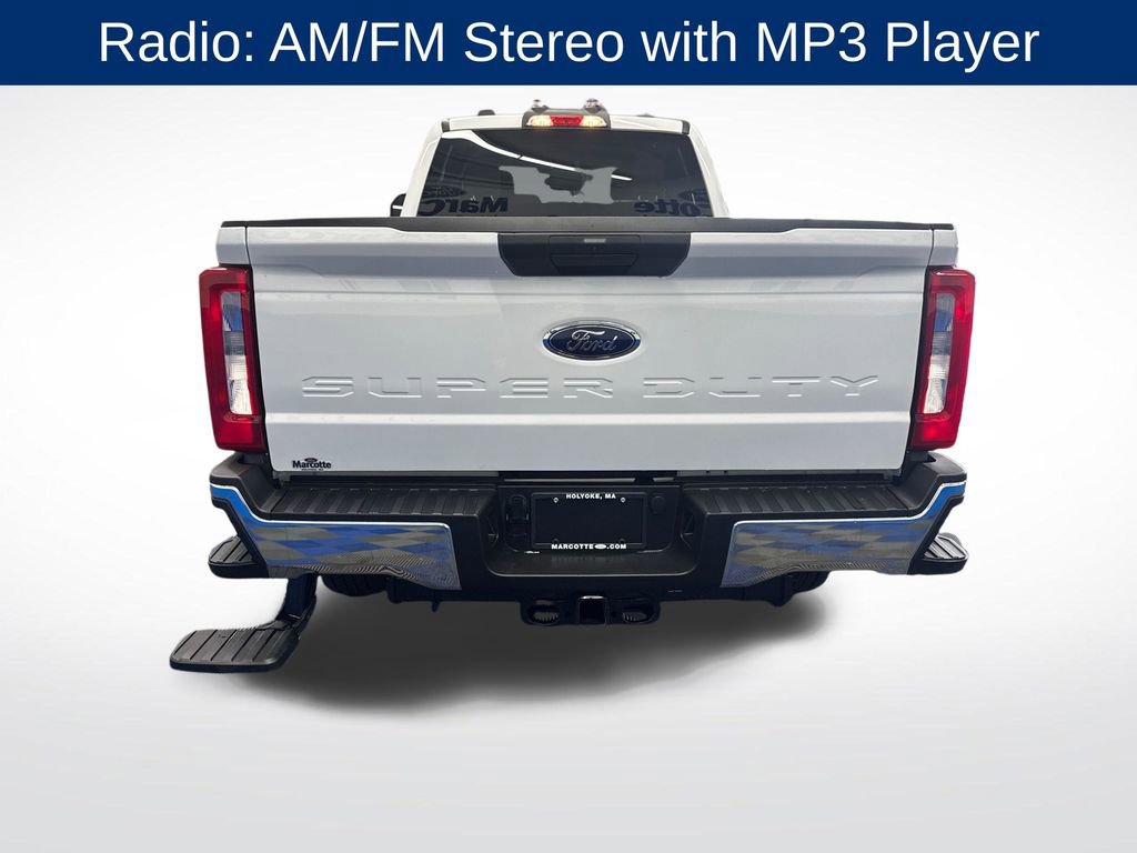 Certified 2025 Ford F350 XLT AWD/4WD image 4