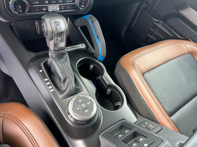 Certified 2022 Ford Bronco Outer Banks w/ Sasquatch Package AWD/4WD image 16