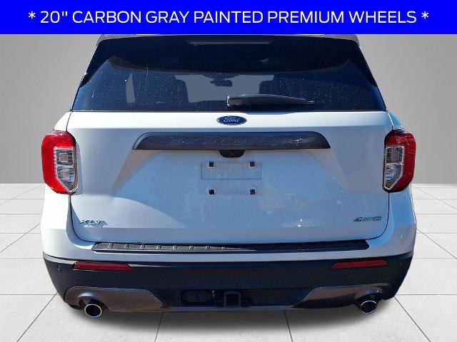 Certified 2022 Ford Explorer XLT w/ Equipment Group 202A AWD/4WD image 5