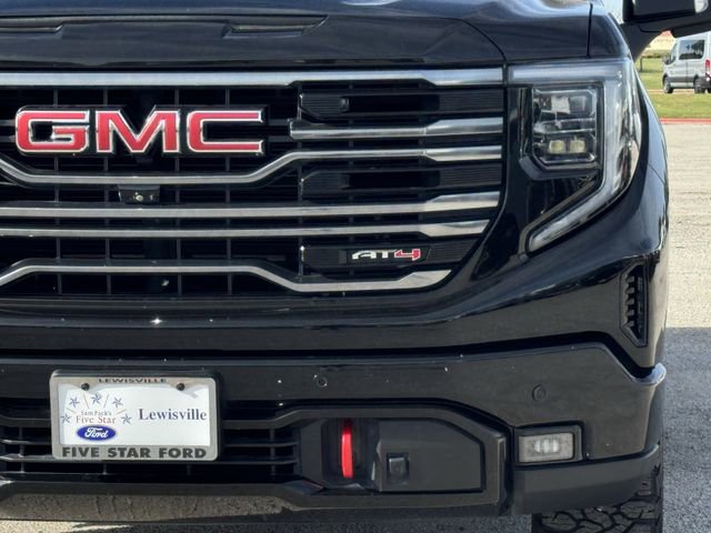 Used 2023 GMC Sierra 1500 AT4 w/ AT4 Premium Package image 9