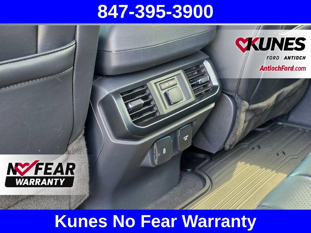 Certified 2023 Ford F150 Raptor w/ Raptor 37 Performance Package AWD/4WD image 32