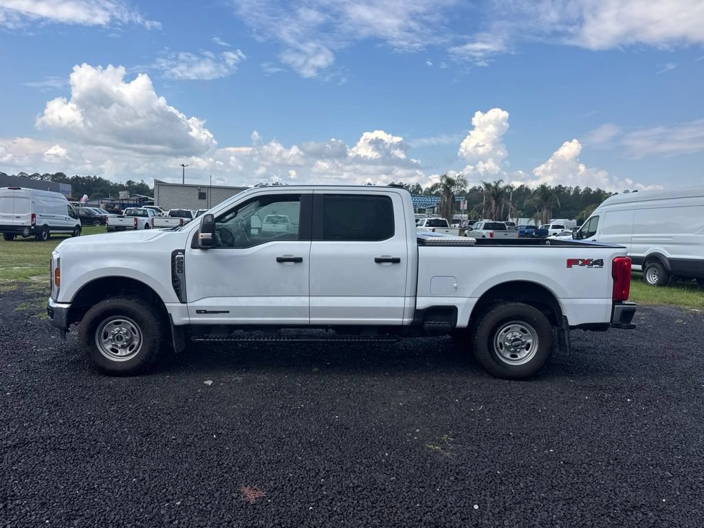 Certified 2024 Ford F250 XL w/ XL Off-Road Package AWD/4WD image 2