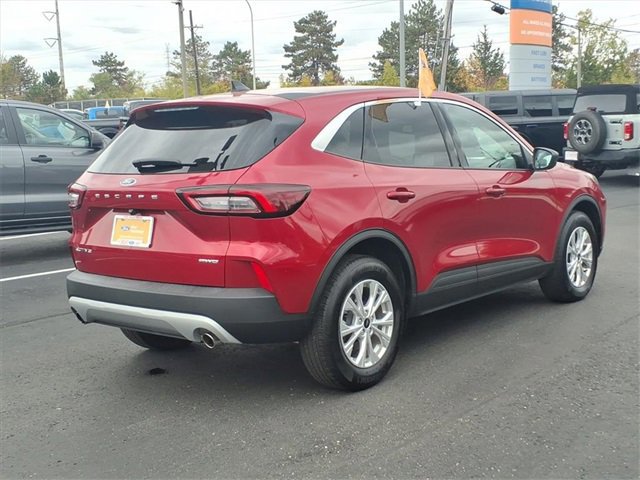 Certified 2023 Ford Escape Active image 4