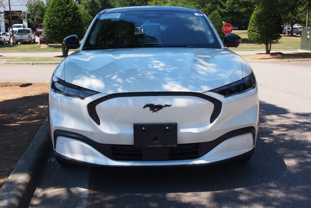 Certified 2024 Ford Mustang Mach-E Select w/ Comfort Package Lite AWD/4WD image 2