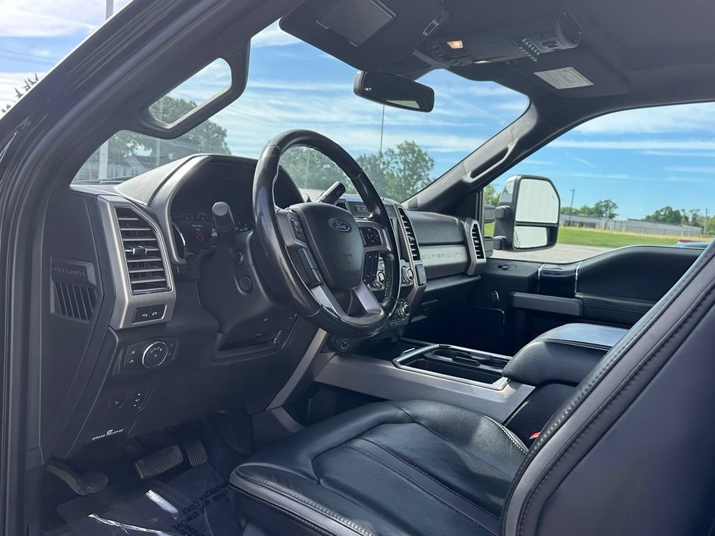 Certified 2020 Ford F350 4x4 Crew Cab Super Duty image 11