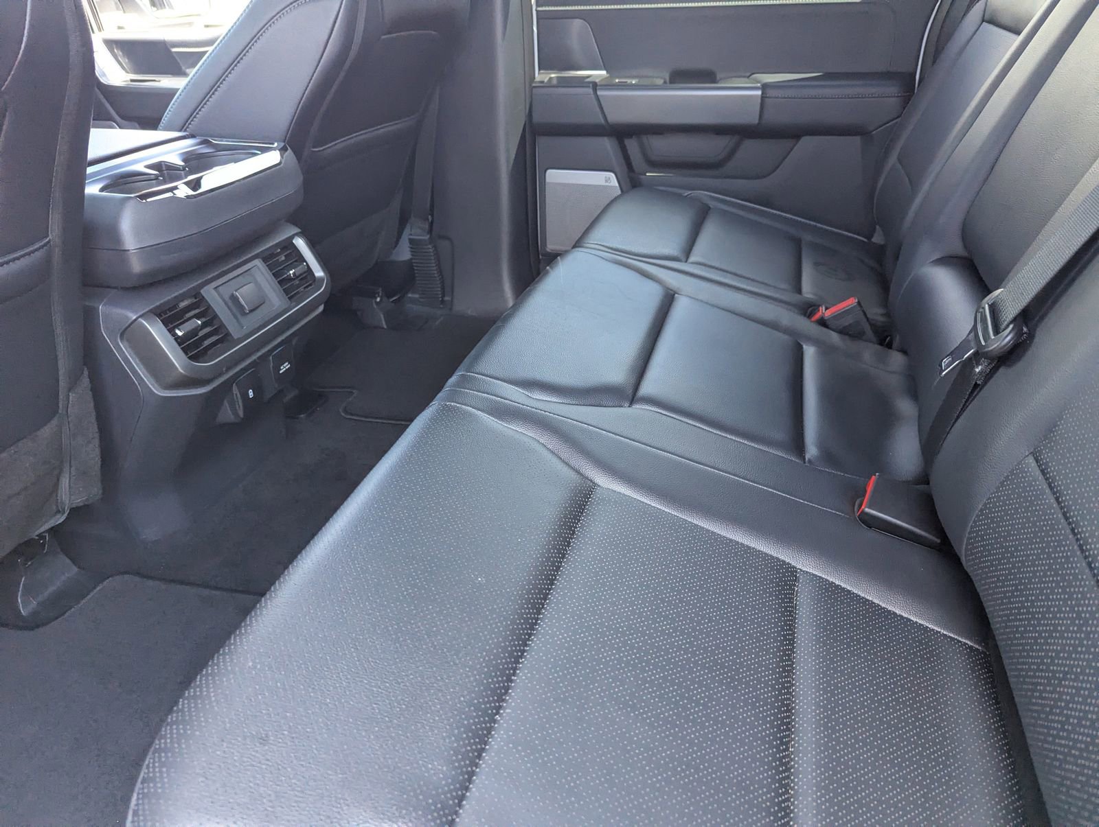 Certified 2025 Ford F150 Lariat AWD/4WD image 14